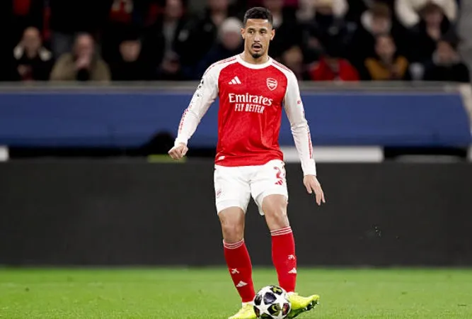 世界杯-萨利巴本场数据：10次丢失球权，6次夺回球权，对抗6胜4