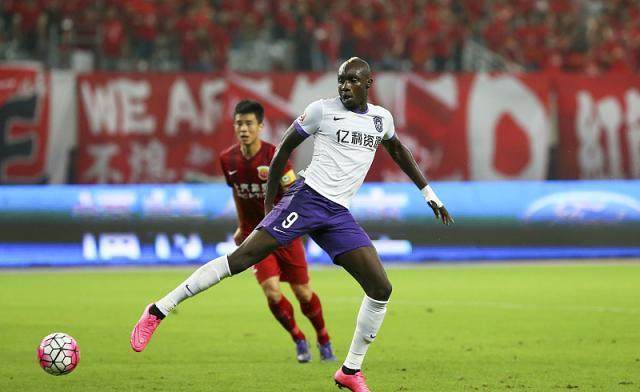 国际足联世界杯-迪亚涅英超发威破切尔西大门 谈天津薪金改善生活